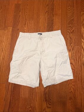 Dockers Men's White Flat-Front Cotton Shorts
